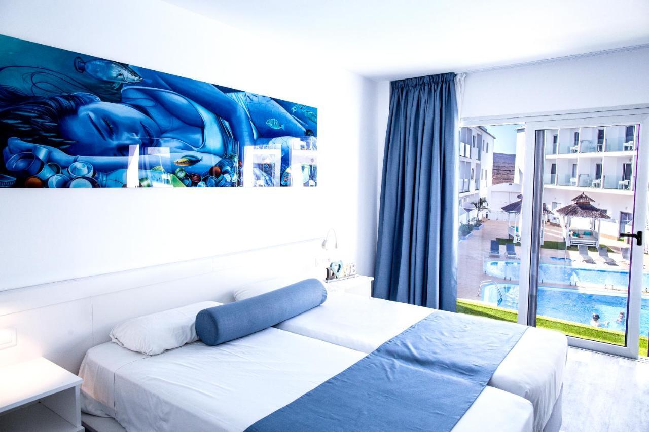 Corralejo Surfing Colors Hotel&Apartments Extérieur photo